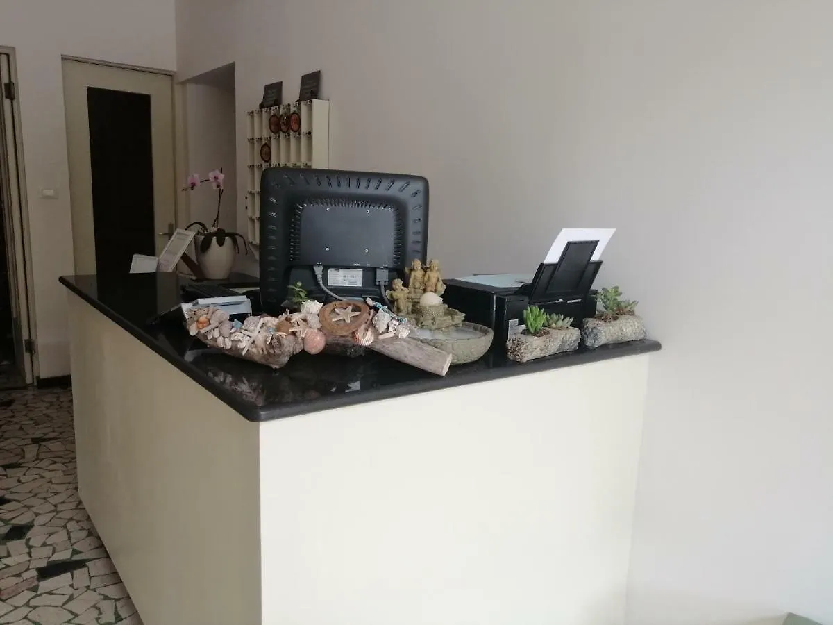 Albergo Ida Massa  2*, Massa (Tuscany)